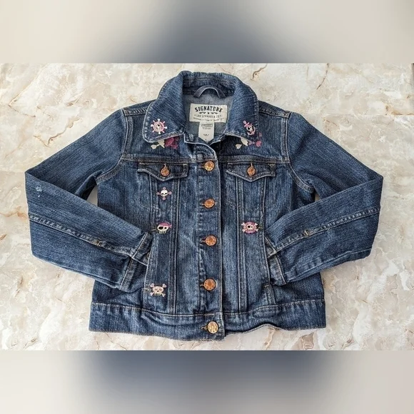 Levis Signature Women’s Jean Jacket Size S - Picture 4 of 16